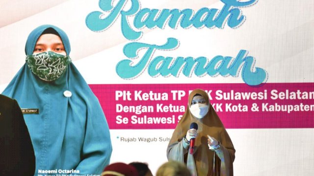 Ketua TP PKK Sulsel saat menggelar ramah tamah bersama PKK se-Sulsel, Sabtu (30/10).