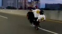 Polisi Akan Tindak Pengendara yang Nekat ‘Standing’ Motor di Bahu Jalan Tol Layang AP Pettarani Makassar