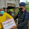 Maknai HUT Ke 76 Brimob, Yon C Pelopor Gelar Baksos Sasar Warga Kurang Mampu.