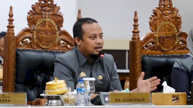 Plt Gubernur Sulsel, Andi Sudirman Sulaiman. (Lutfi/trotoar)
