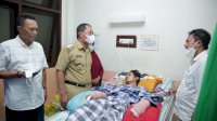 Walkot Makassar Tanggung Biaya Pengobatan Kedua Mahasiswa Korban Pertikaian