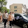 Bersama Kapolda dan Pangdam, Andi Sudirman Jenguk Korban Penyerangan Asrama Mahasiswa