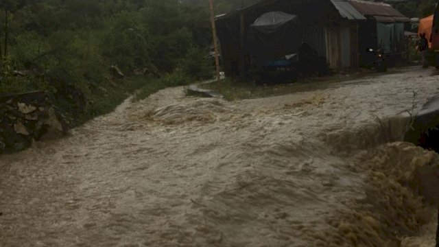 Banjir di Toraja.
