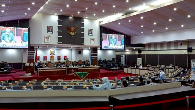 DPRD Pemprov Sulsel Sepakati APBD 2022  Sebesar Rp9.2 T