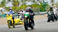 Presiden Jokowi Tunggangi Motor Kawasaki W175, Seperti Pembalap ‘Sungguhan’