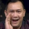 Denny Siregar: ‘Permisi, Pak Bupati. Kami Mau OTT’
