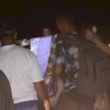 Beginilah Penderitaan Seorang Ibu-ibu di Sinjai Barat Ditandu ke Puskesmas oleh Warga saat Hendak Melahirkan