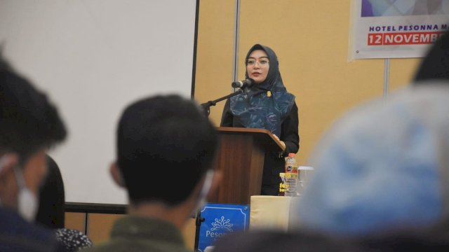 Budi Astuti Sosilisasikan Perda Kawasan Tanpa Rokok