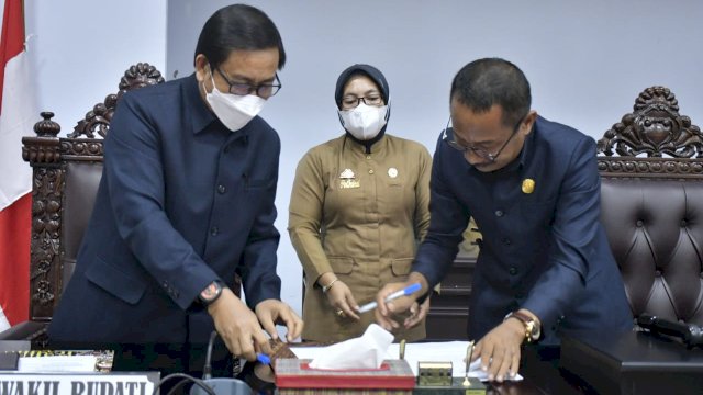 DPRD Sahkan APBD 2022 Lutra Sebesar  Rp1.2 T