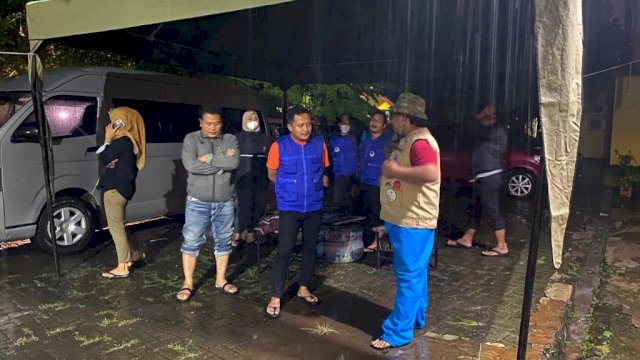 Curah Hujan Meningkat di Makassar, &lsquo;Sahabat Fatma&rsquo; Dirikan Posko Siaga Banjir
