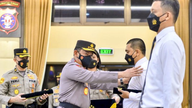 Kapolri Rekrut 44 Eks Pegawai KPK Jadi ASN