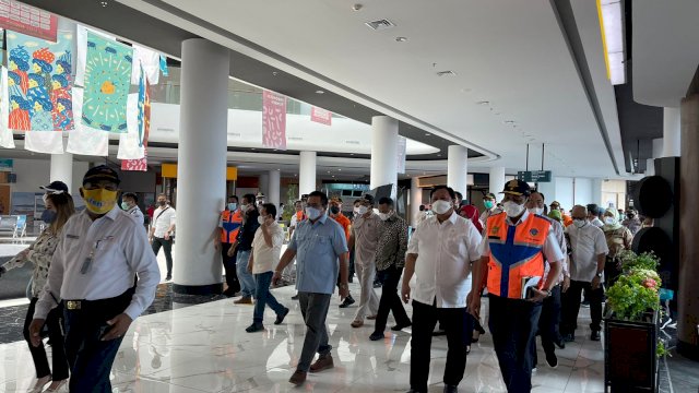 Di Pelabuhan Merak Anggota Komisi V Muhammad Fauzi Minta Tak Abaikan Info BMKG