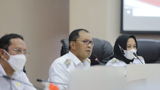 Kejar Target 100 Persen Vaksinasi, Danny Wajibkan ASN dan Non-ASN Bawa Peserta Vaksin