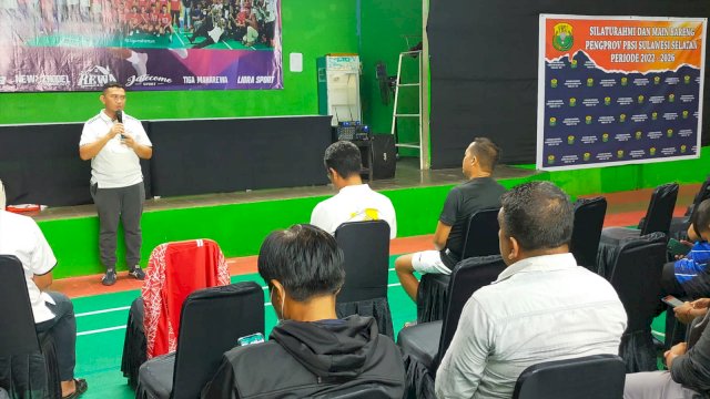 Devo Serukan Kebangkitan dan Kejayaan Bulutangkis Sulsel