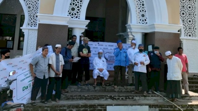 Reuni 212 di Sulawesi juga selenggarakan, tepatnya di Kota Makassar, Kamis (2/12) / TROTOAR/Maul