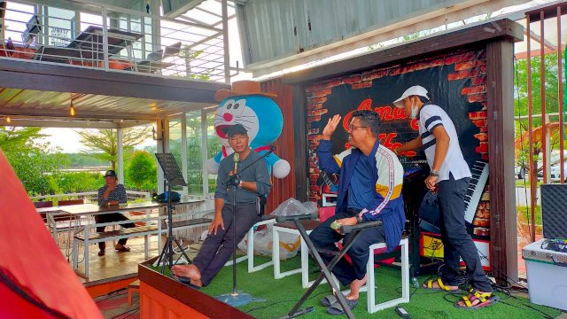 Reuni dengan Simpatisan, Andi Utta&ndash;Edy Manaf: Tahun 2022 Kita Tancap Gas!