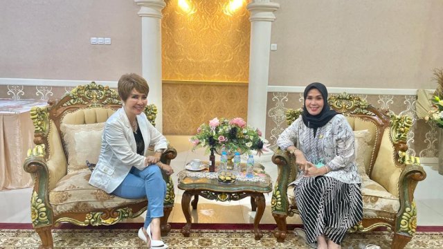 Bertemu Bendahara Golkar Sulsel, Suzanna Sampaikan Niat Gabung Bersama Golkar