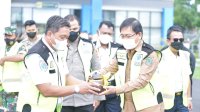 Bandara Lutra Mulai Layani Pengiriman Kargo