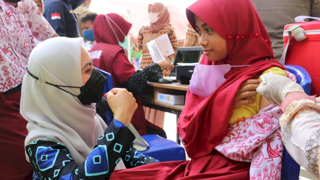 Antisipasi “Lost Generation”, Imunisasi Anak Sekolah Terus Dikebut
