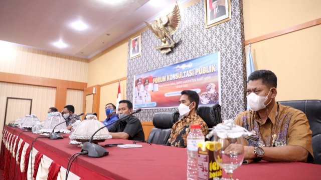 Ilham Azikin Beber Capaian Tiga Program Unggulan di Forum Konsultasi Publik
