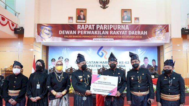 Andi Sudirman Dorong Pengembangan Wisata Religi di Bira