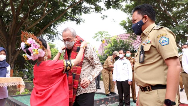 Kerjasama BLK, Pemkab Bantaeng Latih dan Fasilitasi Permodalan Usaha Warga Kurang Mampu