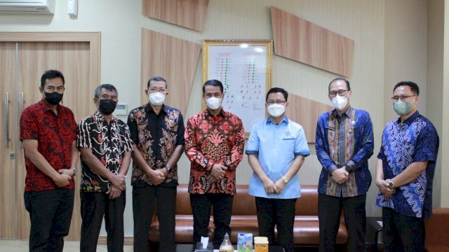 Kepala BNNP Sulsel Dan Amir Uskara Bertemu Amran Sulaiman