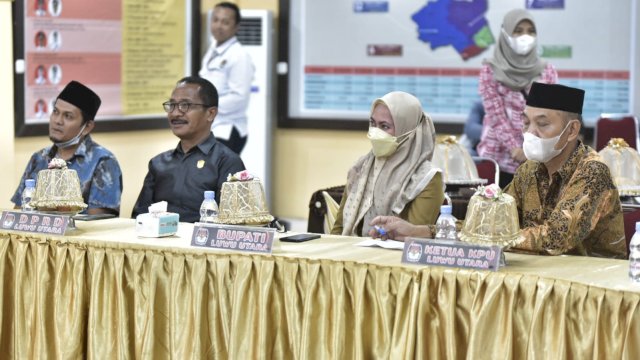 Bupati Lutra Hadiri Launching Pemilu 2024