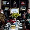 Kunker Ke Wilayah Kodim 1403 Palopo, Mayjend TNI Marga Taufik Silaturrahmi Dengan Bupati Luwu