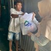 ‘Andalan Mengaji’ Berbagi 100 Paket Sembako di Makassar