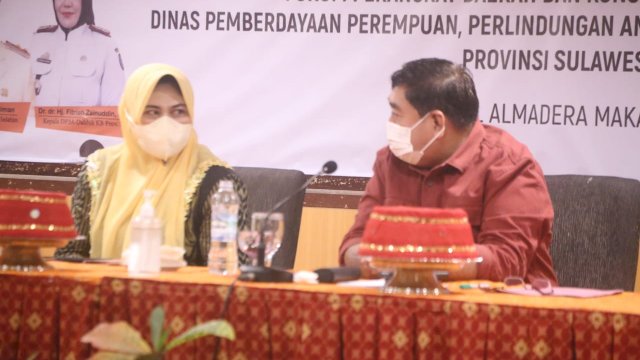 Sekretaris Provinsi Sulsel Abdul Hayat Gani 
melakukan Kampanyekan bangga buatan dalam negeri