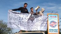 Aktivis Demo di Makassar Minta Menag Dipenjara Saja!