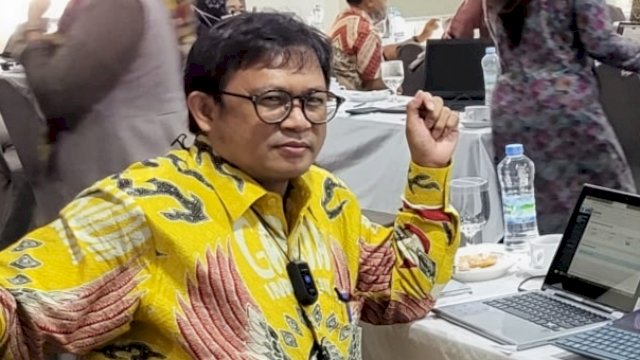 Wakil Rektor II Unismuh Makassar.