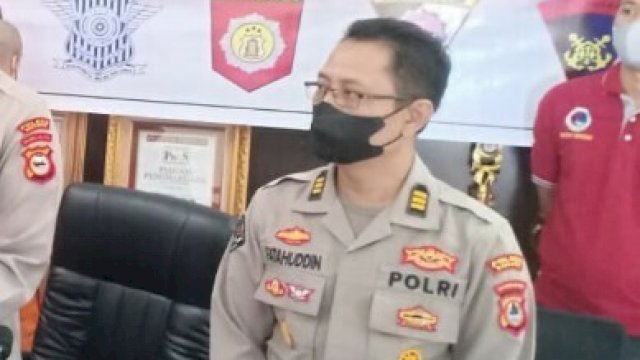 Kepala Bagian Humas Polres Sinjai, AKP Fatahuddin. (Alam/trotoar).