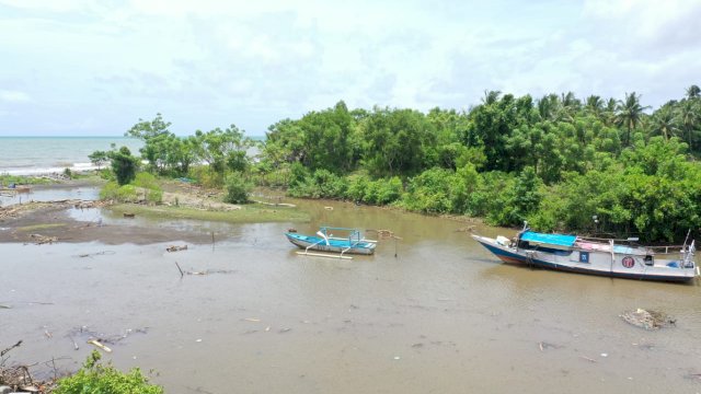 Rp 10 M Untuk Jembatan Atapange Barru