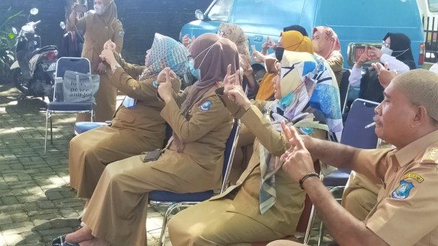 Dinas Kearsipan dan Perpustakaan Daerah (DKPD) Bulukumba terus berupaya meningkatkan pelayanannya untuk semua kalangan, termasuk warga penyandang disabilitas yang ingin menikmati layanan perpustakaan.