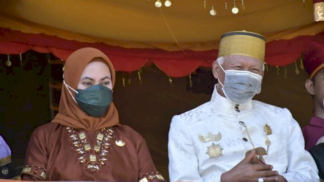 Hadiri Pengukuhan Tomakaka Masamba, Indah: Mari Kita Lestarikan Adat dan Budaya&nbsp;