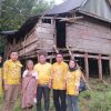 Nenek Indo’, Perempuan yang Hidup Sebatang Kara di Gubuk Tak Layak Huni, Ketua Golkar Barru: Ini Tugas Kami Membantu&nbsp;