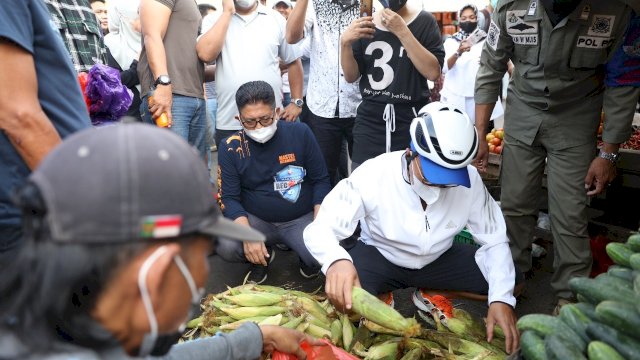 Semarakkan Festival Rebus, Wali Kota Makassar Gowes Menuju Pasar Terong