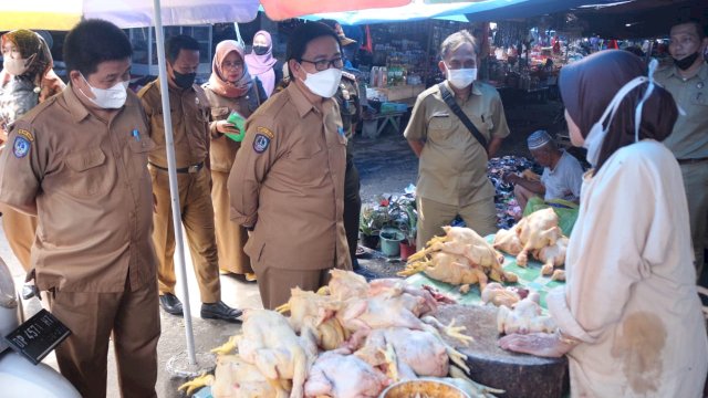 Jelang Ramadan Wabup Lutra Pantau Stok Pangan