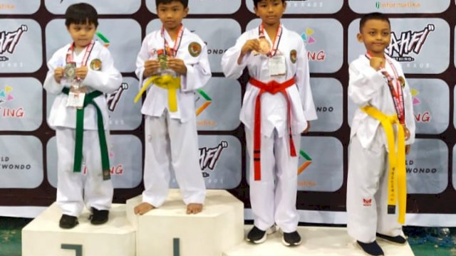 Tim Taekwondo Bulukumba berhasil mendapatkan 6 medali pada Kejuaraan Open Tournament Gubernur Sulawesi Selatan Cup 2022 yang digelar di GOR Sudiang Makassar yang berlanglgsung pada 11-13 Maret 2022.
