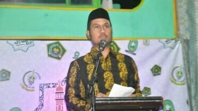 Bupati Sinjai, Andi Seto Asapa (ASA) menutup Musabaqah Tilawatil Qur&rsquo;an (MTQ) Ke- XLII (42) di Lapangan Sepak Bola Kelurahan Pasir Putih, Kecamatan Sinjai Borong Minggu malam, (13/03/2022).