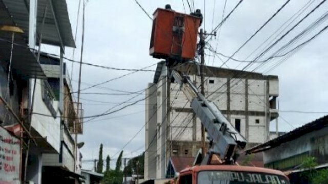 Dishub Makassar Giat Perbaikan Lampu Jalan di Kecamatan Wajo