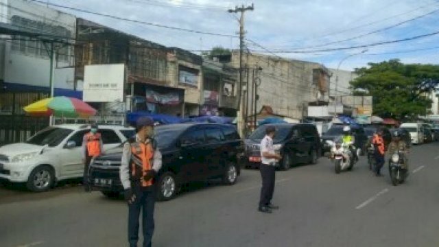 Jalan Protokol Jadi Lahan Parkir Liar, Dishub Segera Bertindak