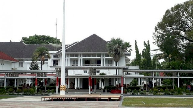 Rujab Gubernur Tahap Pembenahan, ASS “Numpang” di Rujab Wagub&nbsp;