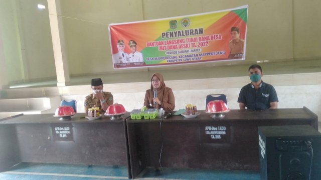 132 Warga Desa Mappedeceng Terima BLT Dana Desa