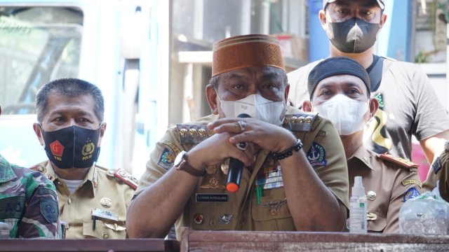 Salurkan Bantuan Logistik dan 1,5 Ton Beras ke Korban Kebakaran, Bupati Bone: Ini Kepedulian Bapak Gubernur