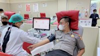 Salut! Serdik Sespimmen 62, Kompol Hidayatullah Donor Darah saat Puasa