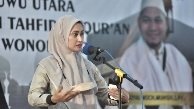 Hadiri Wisuda Hafidz Di Wonokerto, Bupati Luwu Utara : Kita Terget Satu Masjid Satu Hafidz