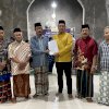 Usai Kunjungi Korban Kebakaran, MHG Berikan Kultum Jelang Buka Puasa dan Sumbang ke Masjid Al Munawwarah